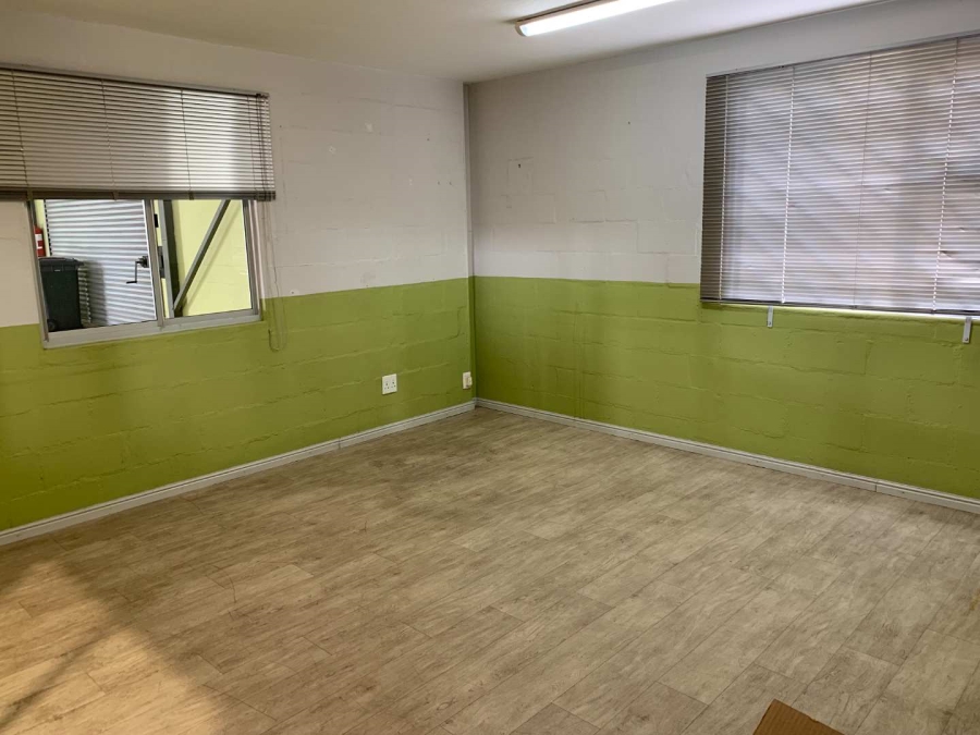 To Let commercial Property for Rent in Beaconvale Western Cape
